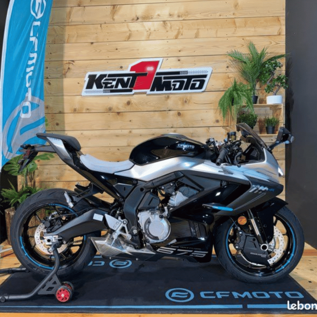 Cfmoto sr 675 r 2025