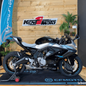 Cfmoto sr 675 r 2025